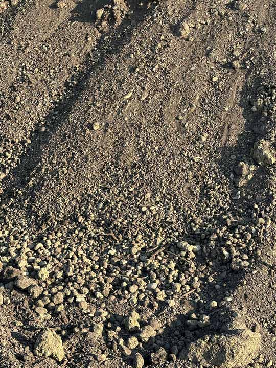 terre criblée amandée