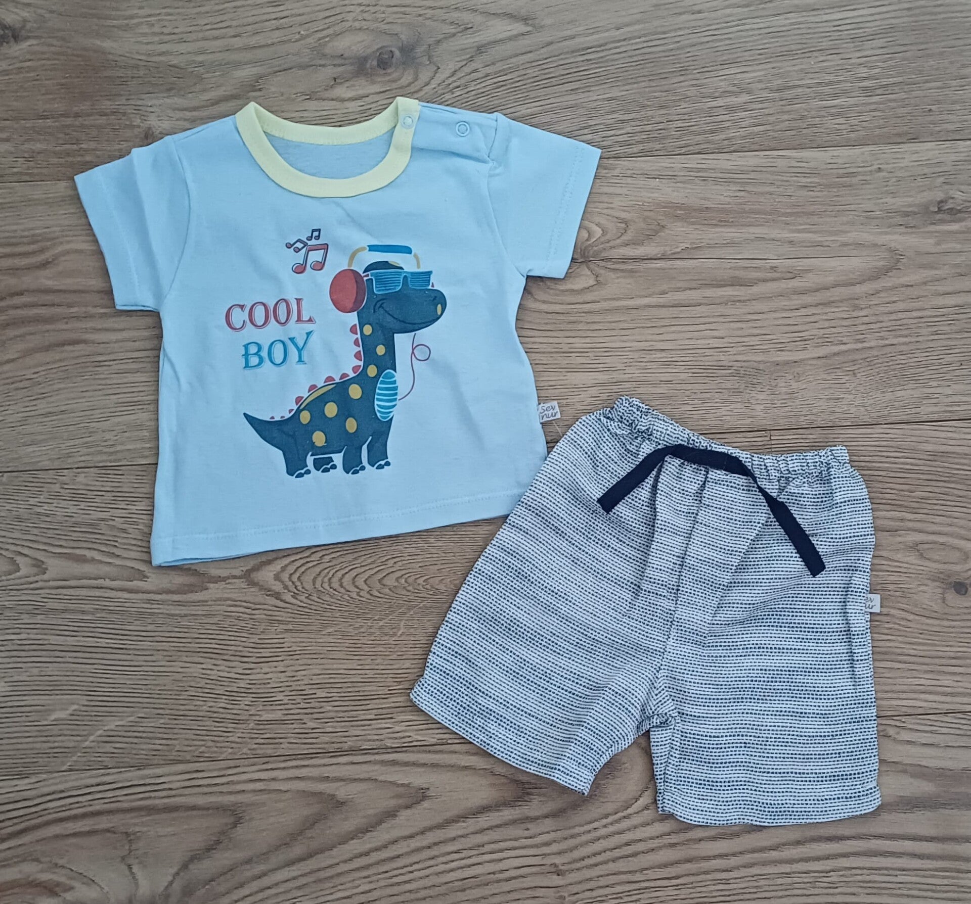 2 Delig setje Dino "Cool Boy"- geel/wit