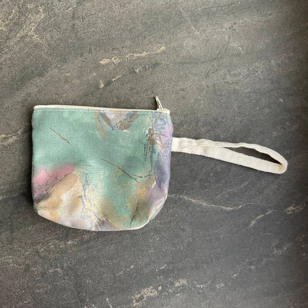 Colour Fantasy Strap Pouch