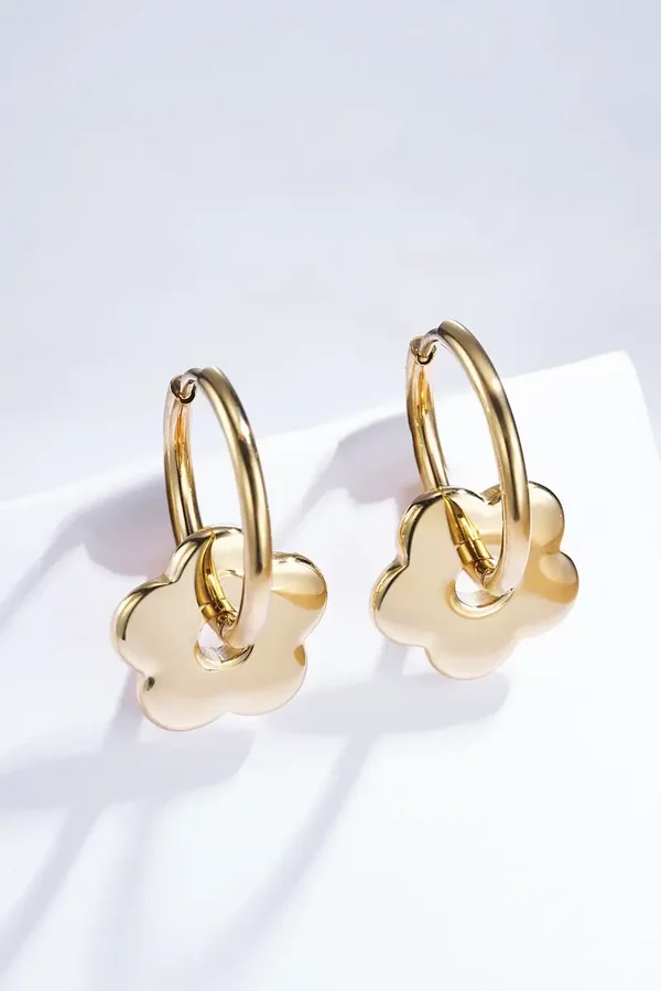 09. Oorbellen - Klaver - RVS - Goud