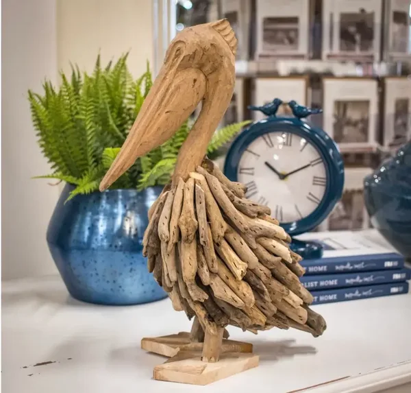 Pélican en bois flotté