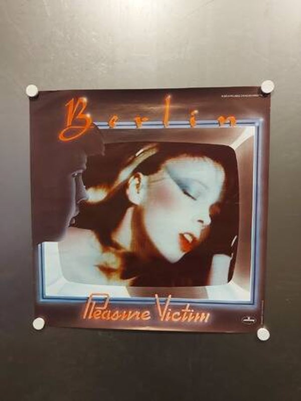 BERLIN (Poster - 129)