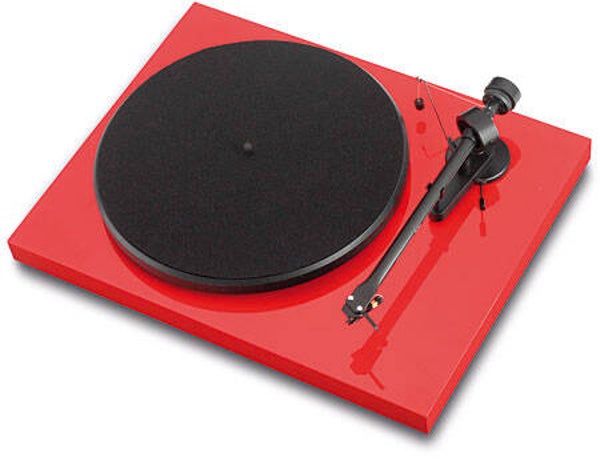 Pro-Ject Debut III (Platespiller)