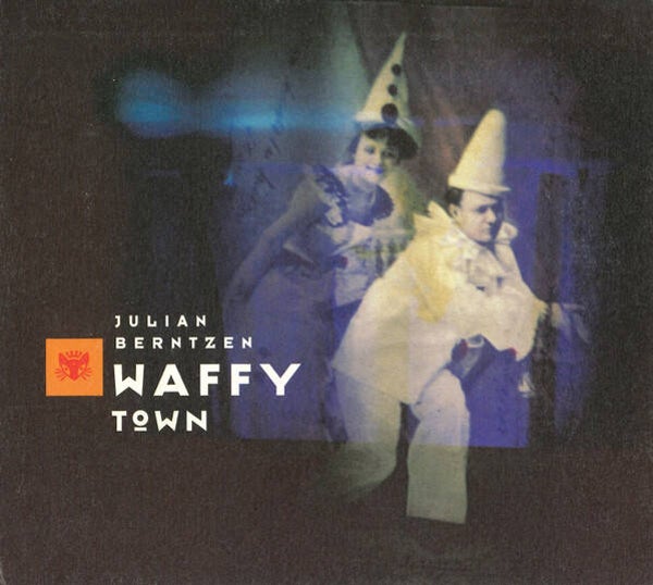 Julian Berntzen – Waffy Town (CD)