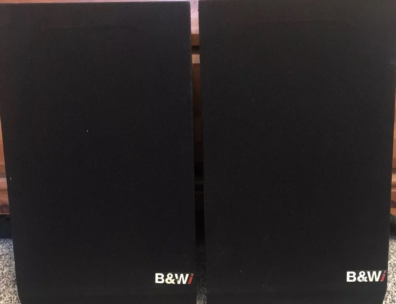 B&W DM100i høyttaler-par (brukt hi-fi)