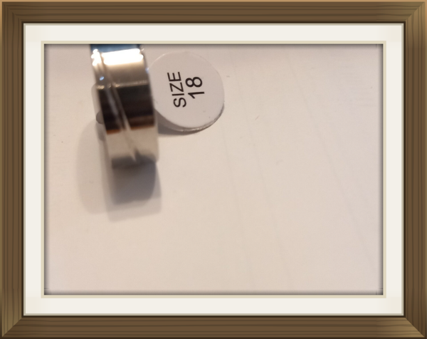 Stainless steel for unisex