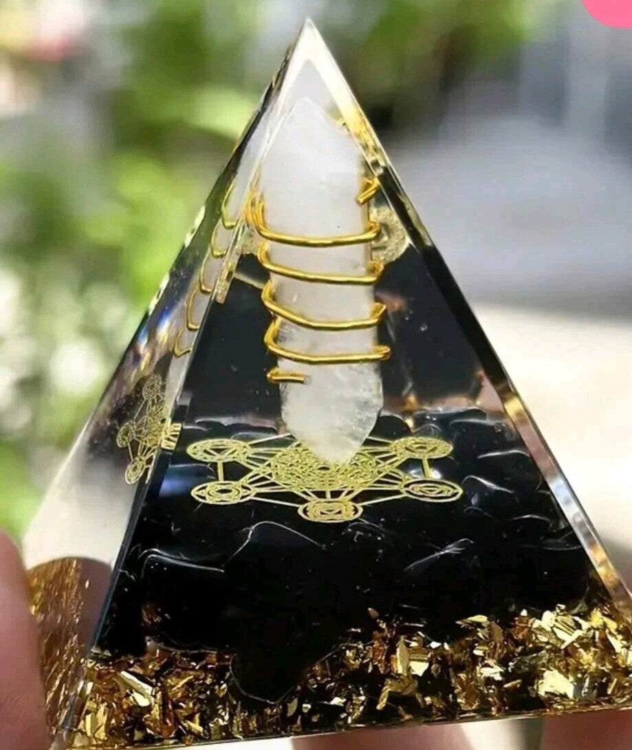 Pyramide orgonite