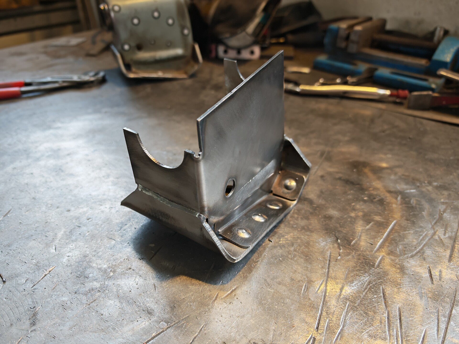 BMW E36 Wagenheberaufnahme (halb) hinten Limo Touring