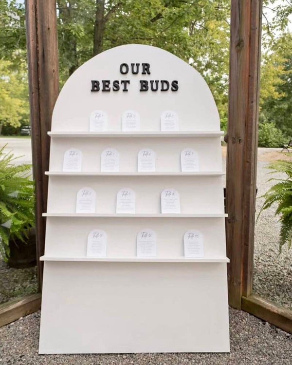 ‘Best Buds’ Seating Arrangement
