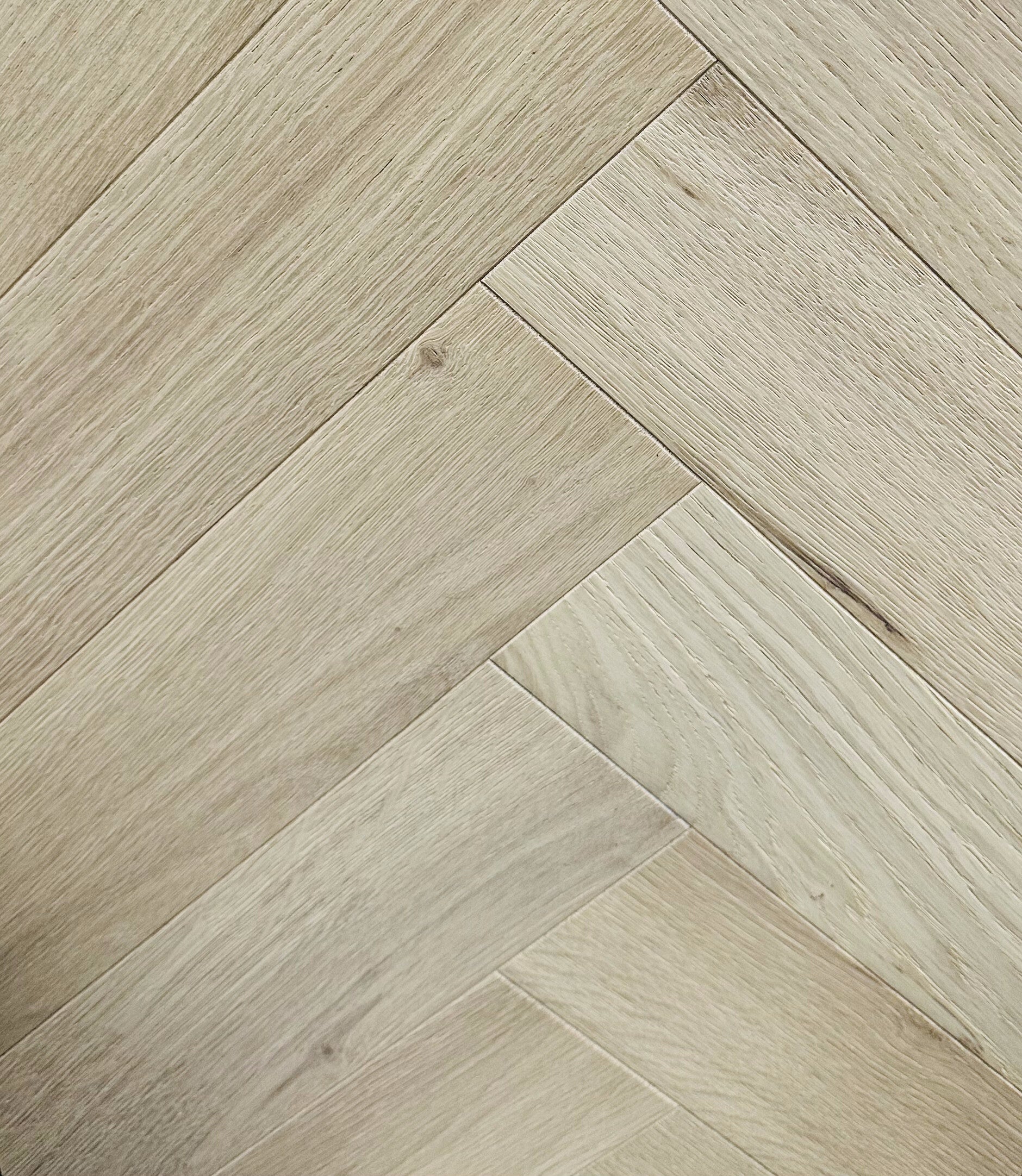 Vittoria - Forest Collection - Shell Herringbone - £48m2