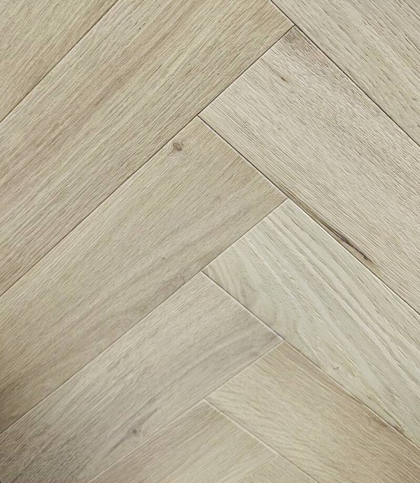 Vittoria - Forest Collection - Shell Herringbone - £48m2