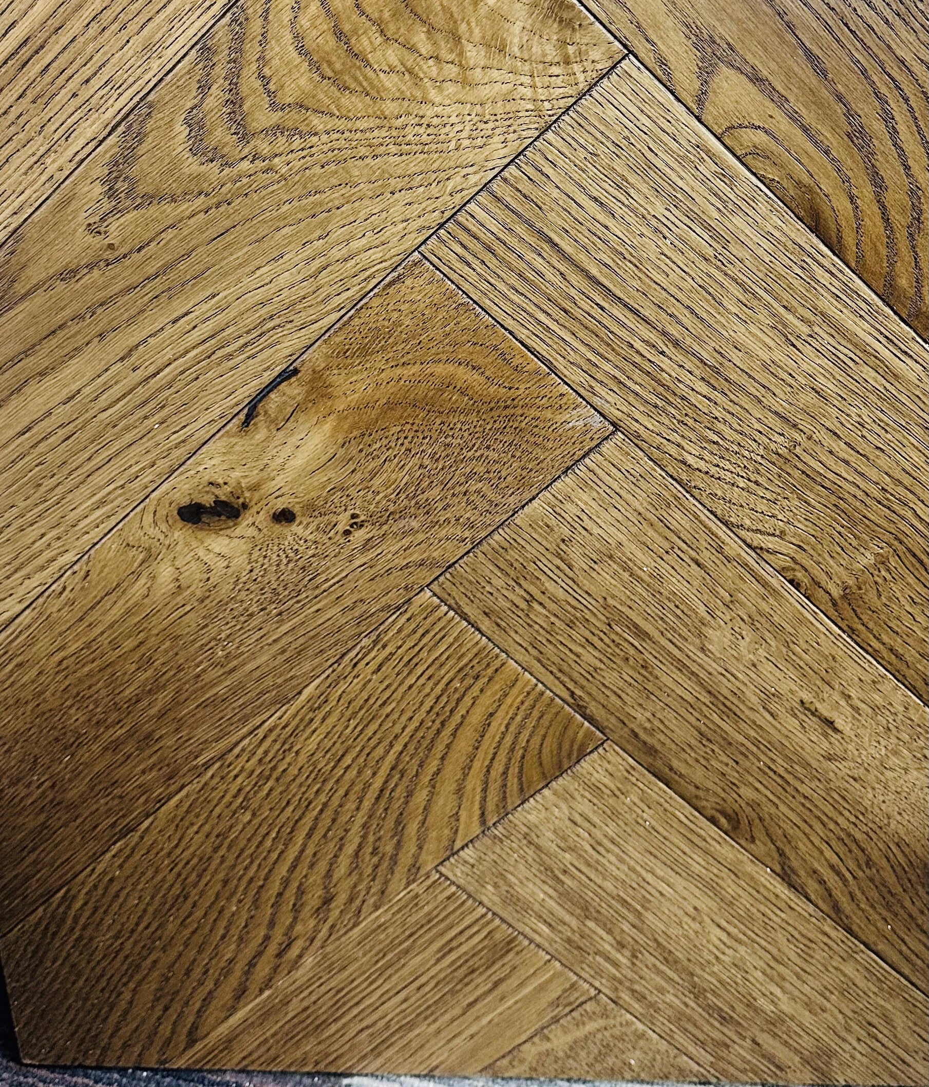 Vittoria - Forest Collection - Autumn Herringbone - £48m2