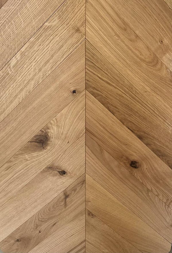 Chevron - Engineered wood flooring - Natural - £32.99m2 HALF PRICE SALE