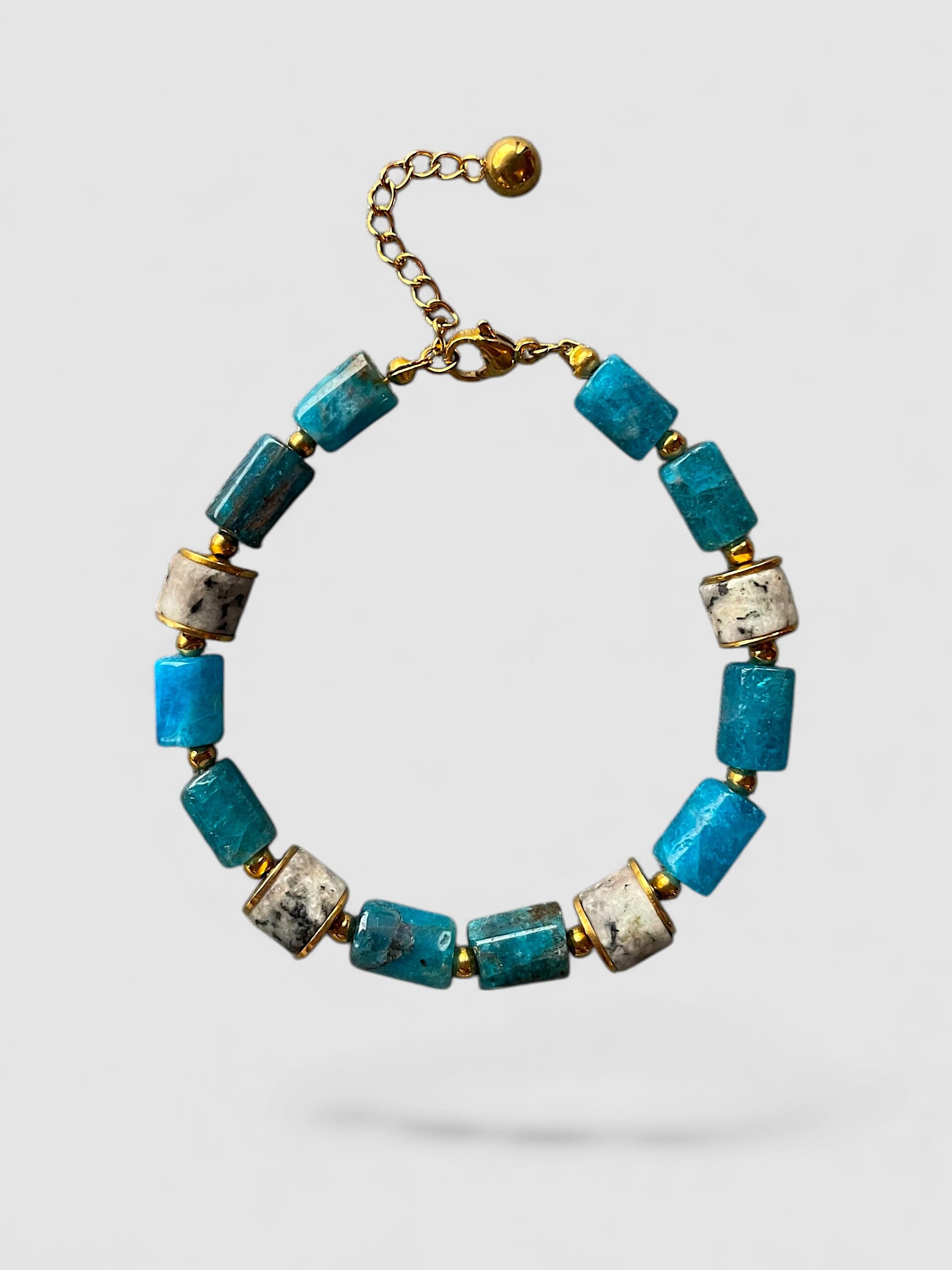 Le Bracelet Tïa en Apatite bleue