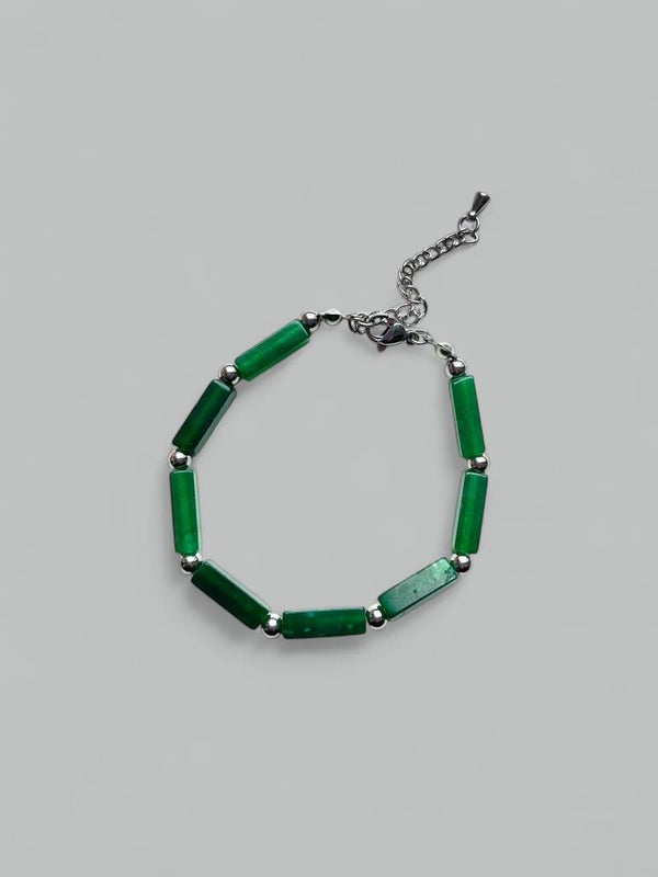 Le Bracelet Adélaïde en Jade teinté