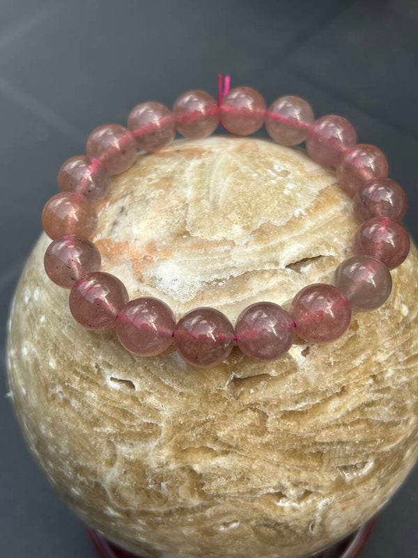 Aardbeienkwarts armband