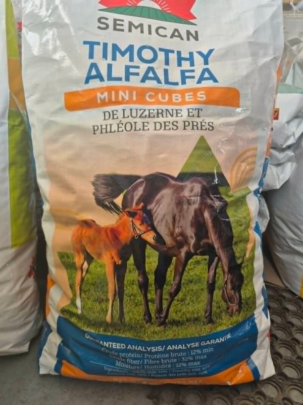 Minis-cubes luzerne/phléole des prés cheval 22.68kg (50lbs)