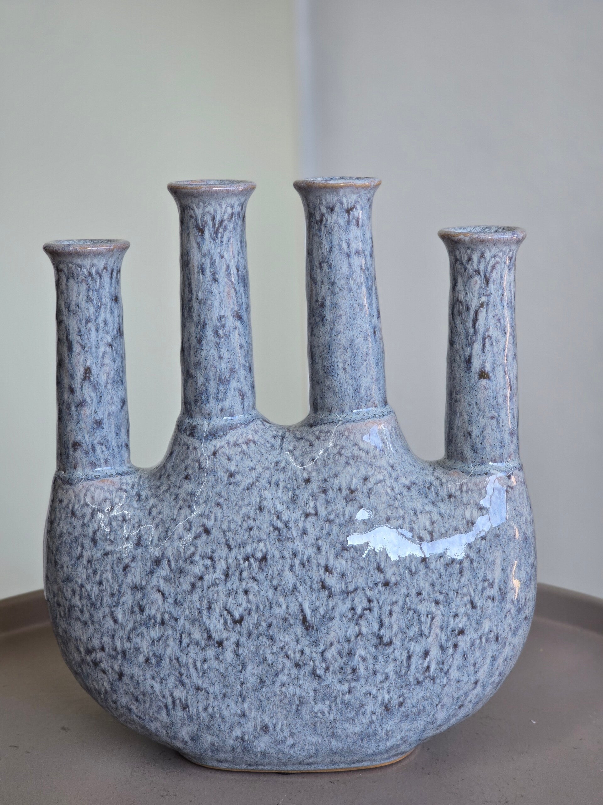 Vaas Inga Jahra grijs 26 cm