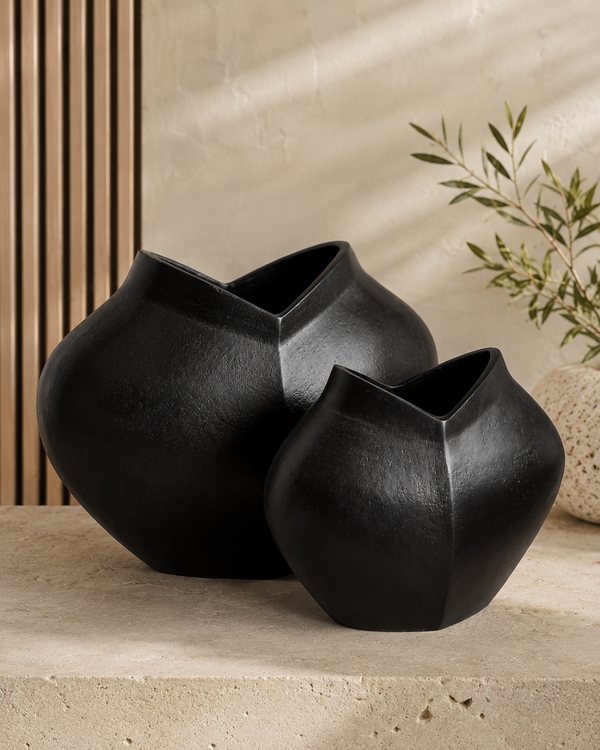 vaas torso metaal zwart