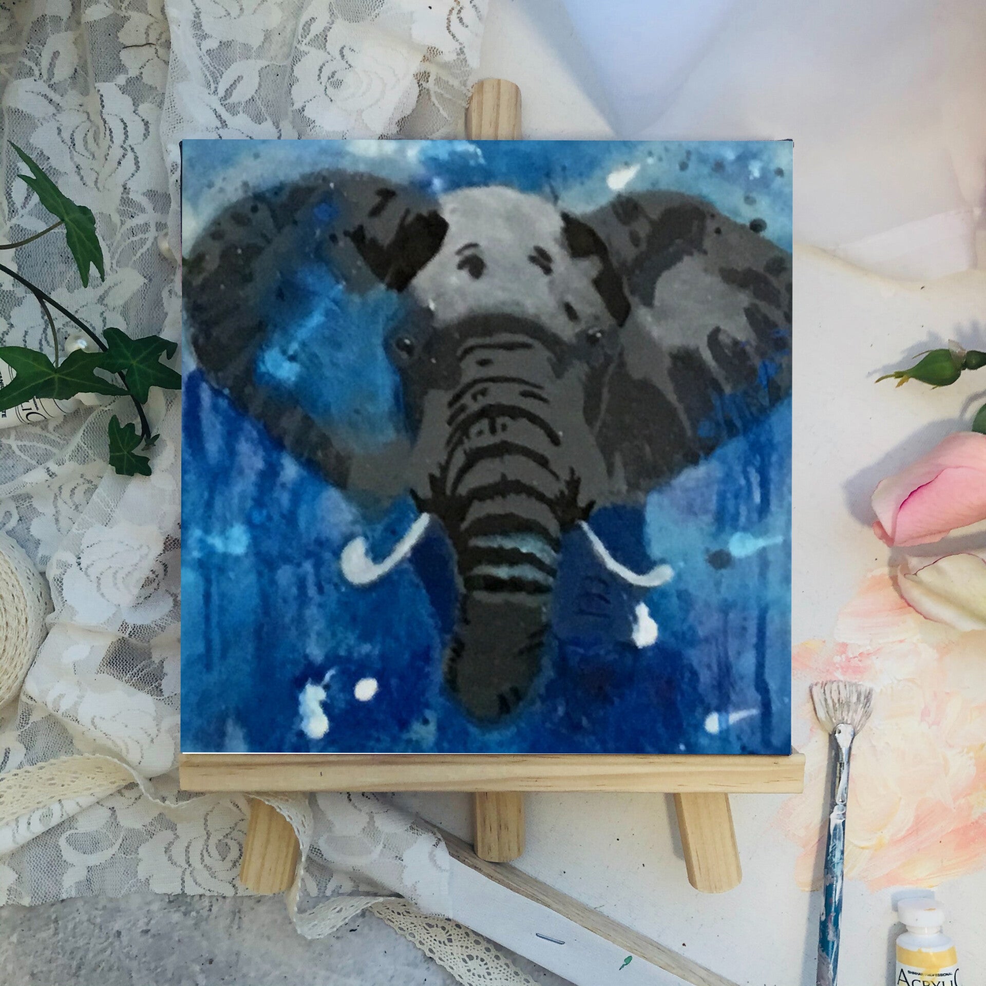 Houten paneel met olifant