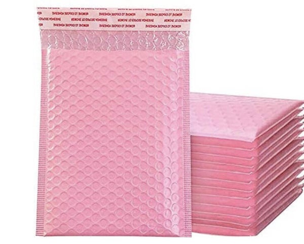 Roze bubbelenveloppen