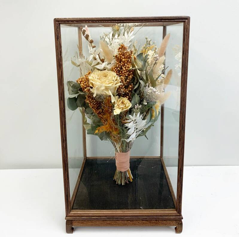 Bruidsboeket in stolp 