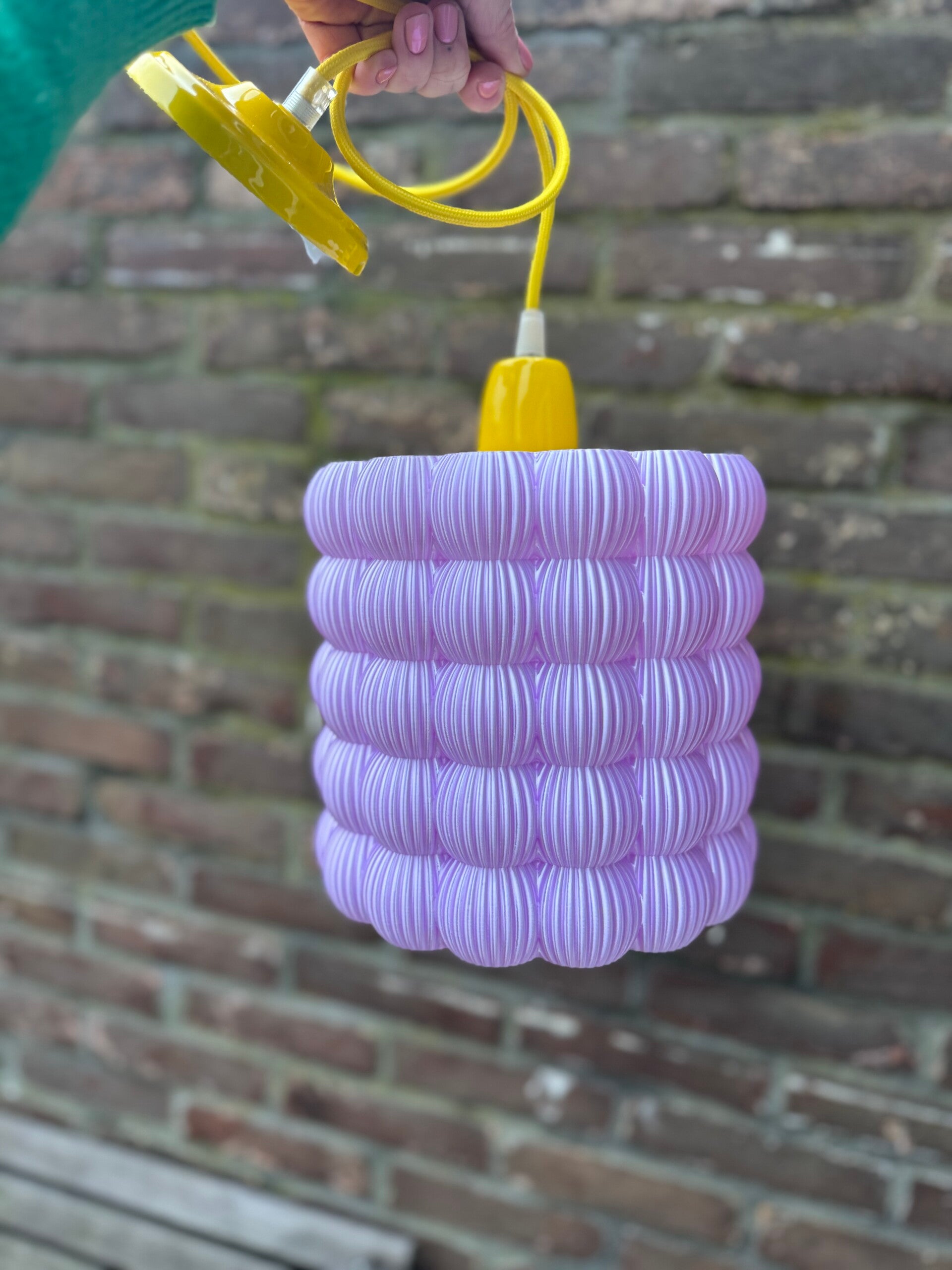 Ribbed lamp