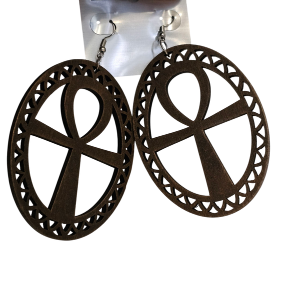 Beautiful exotic earrings 😍 (dark brown, wooded plaster)