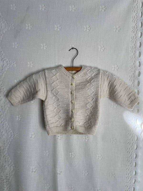 Handmade wollen vest 1y