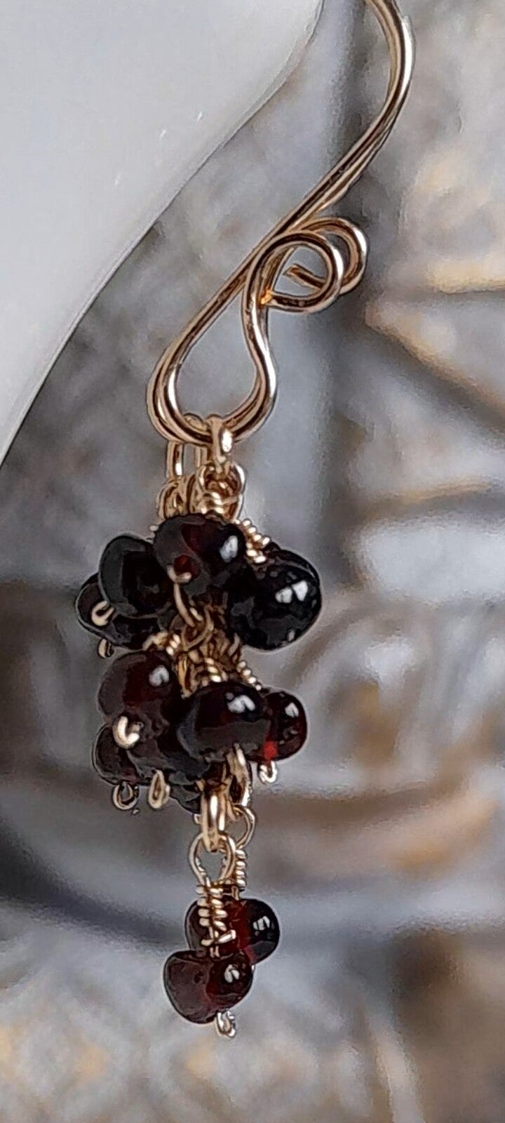 SULTRY & SENSUAL Birthstone of JANUARY Babes 14ct Gold Filled Earrings FREE DELIVERY 🇮🇪 & NI