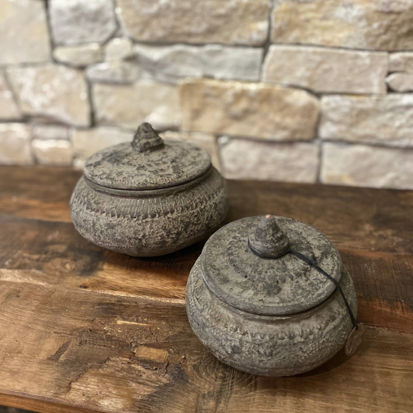 Topf mit Deckel klein P03881