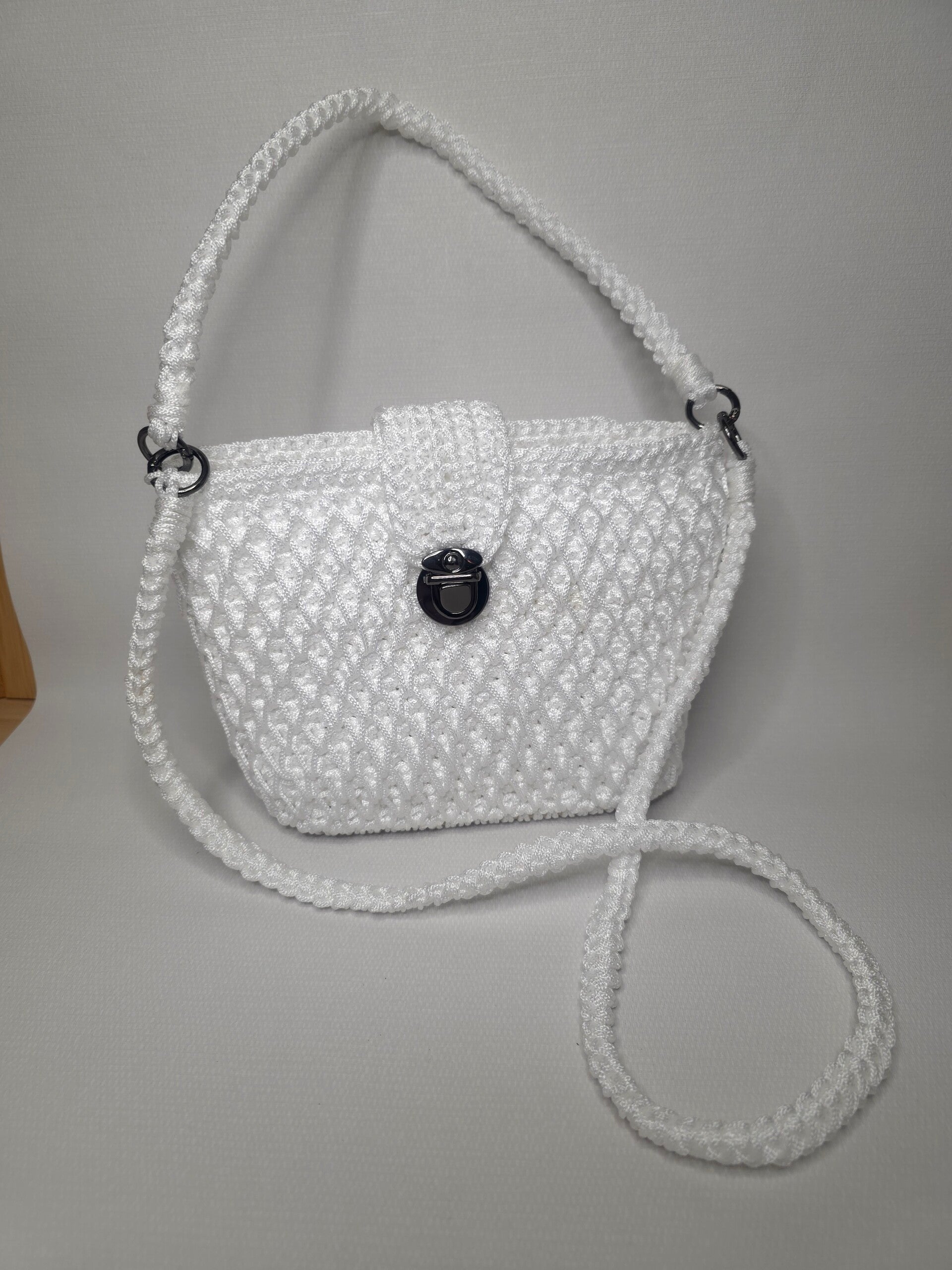 Renaitre Purse White