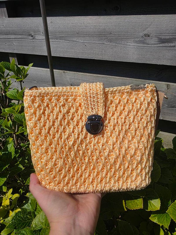 Renaitre Purse Peach