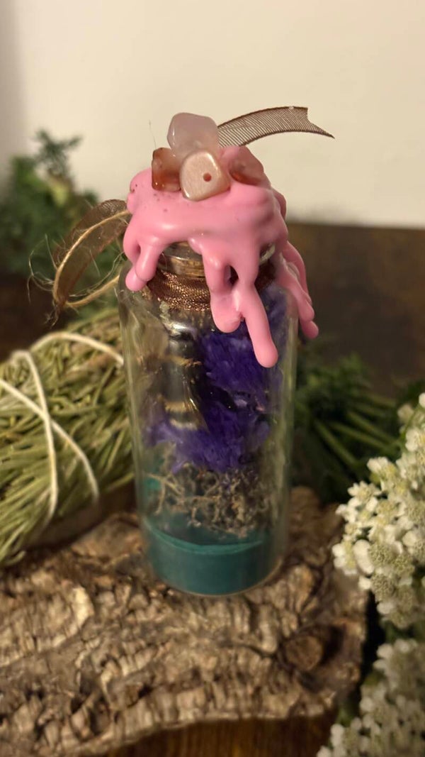 Bumble Bee Curiosity Bottle