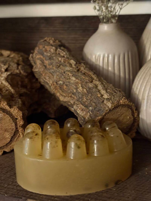 Honey, Oat, Lavender & Milk creamy soap
