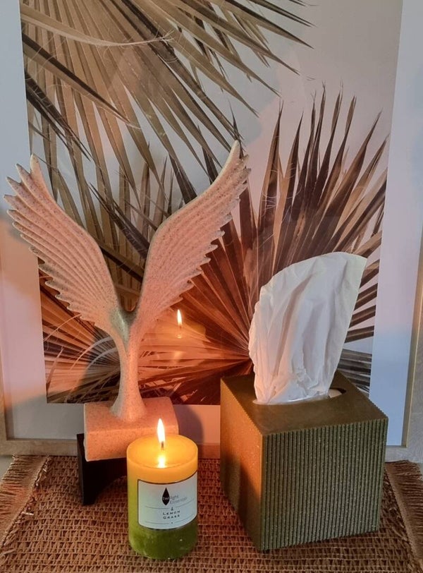 Small Oversize Box (Item 4)