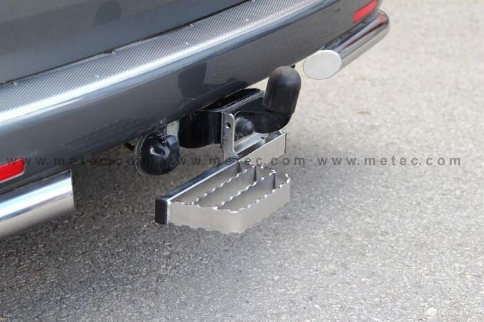 Puoliaskelma vetokoukkuun (metec) yleismallin