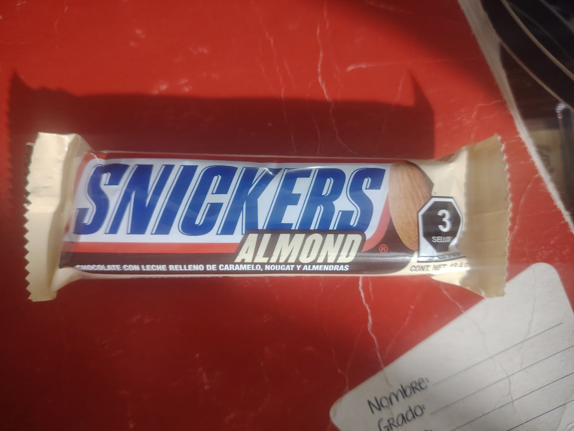SNICKERS almond