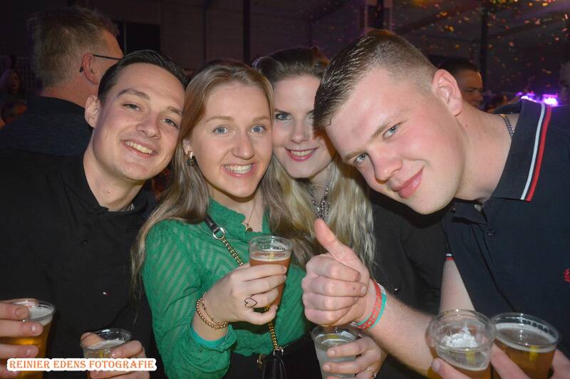 dsc_0203-standard.jpg
