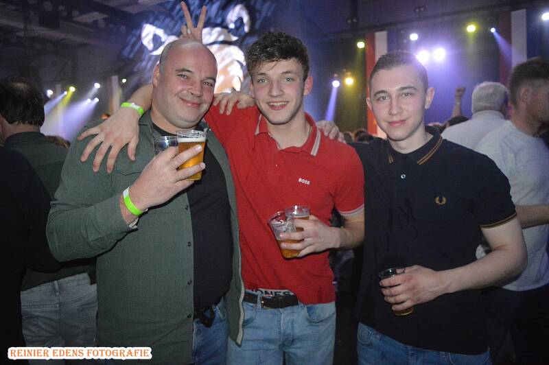dsc_0210-standard.jpg