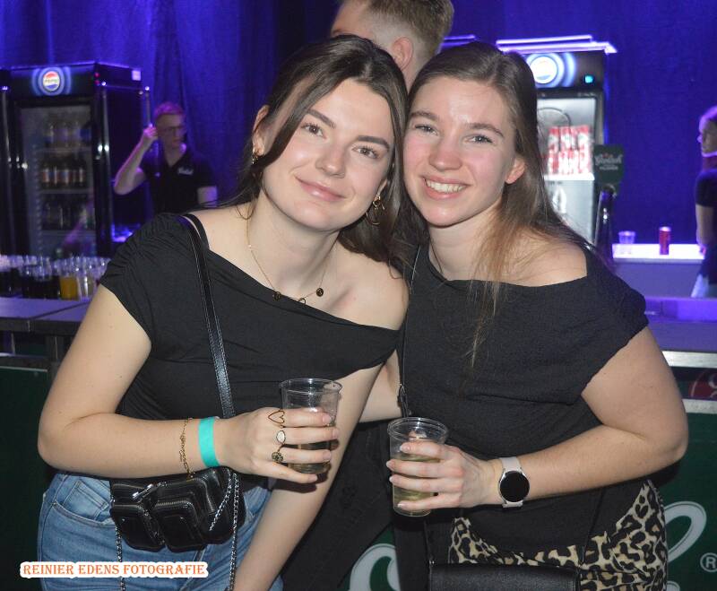 dsc_0211-standard.jpg