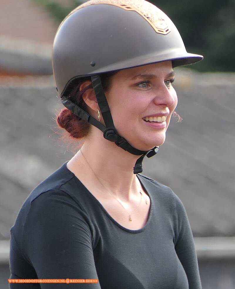 p1220474-standard.jpg