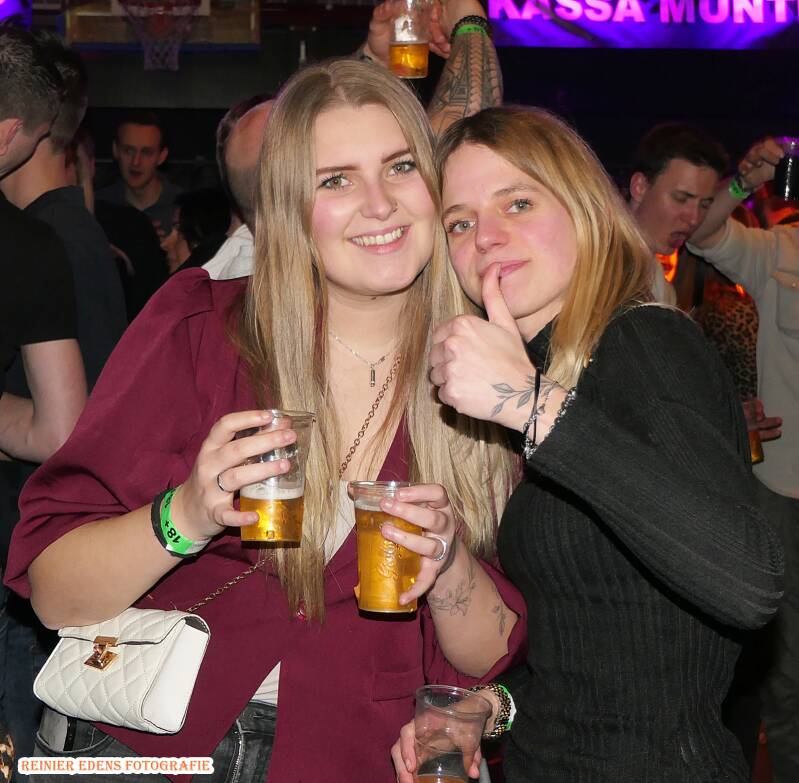 p1230747-standard.jpg
