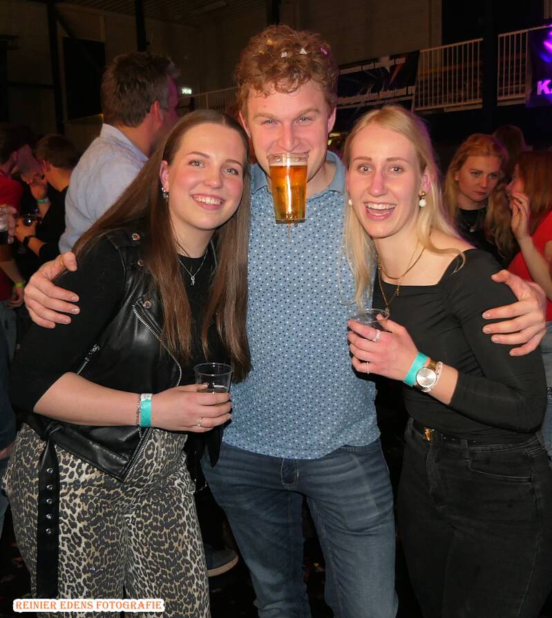 p1230824-standard.jpg