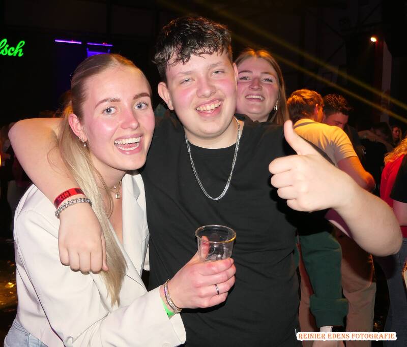 p1230850-standard.jpg