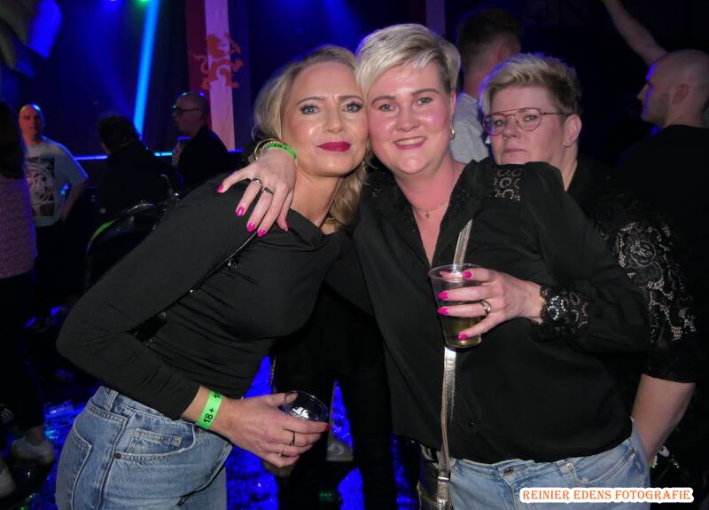 p1230855-standard.jpg