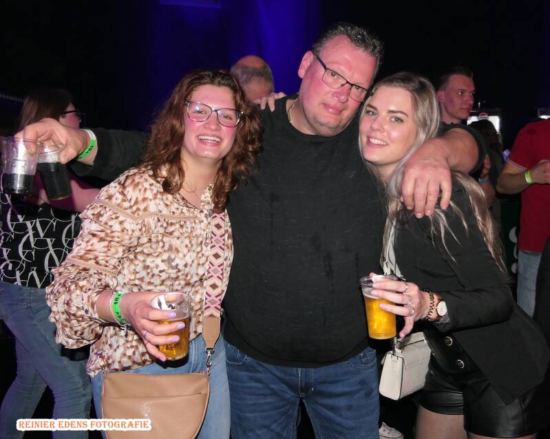 p1240089-standard.jpg