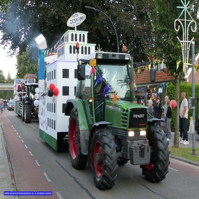 p1260929-standard.jpg