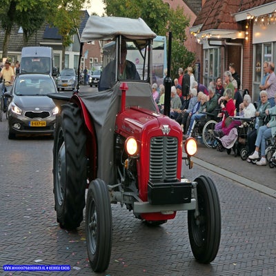 p1270222-standard.jpg