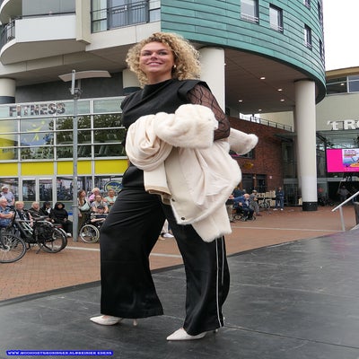 p1270727-standard.jpg
